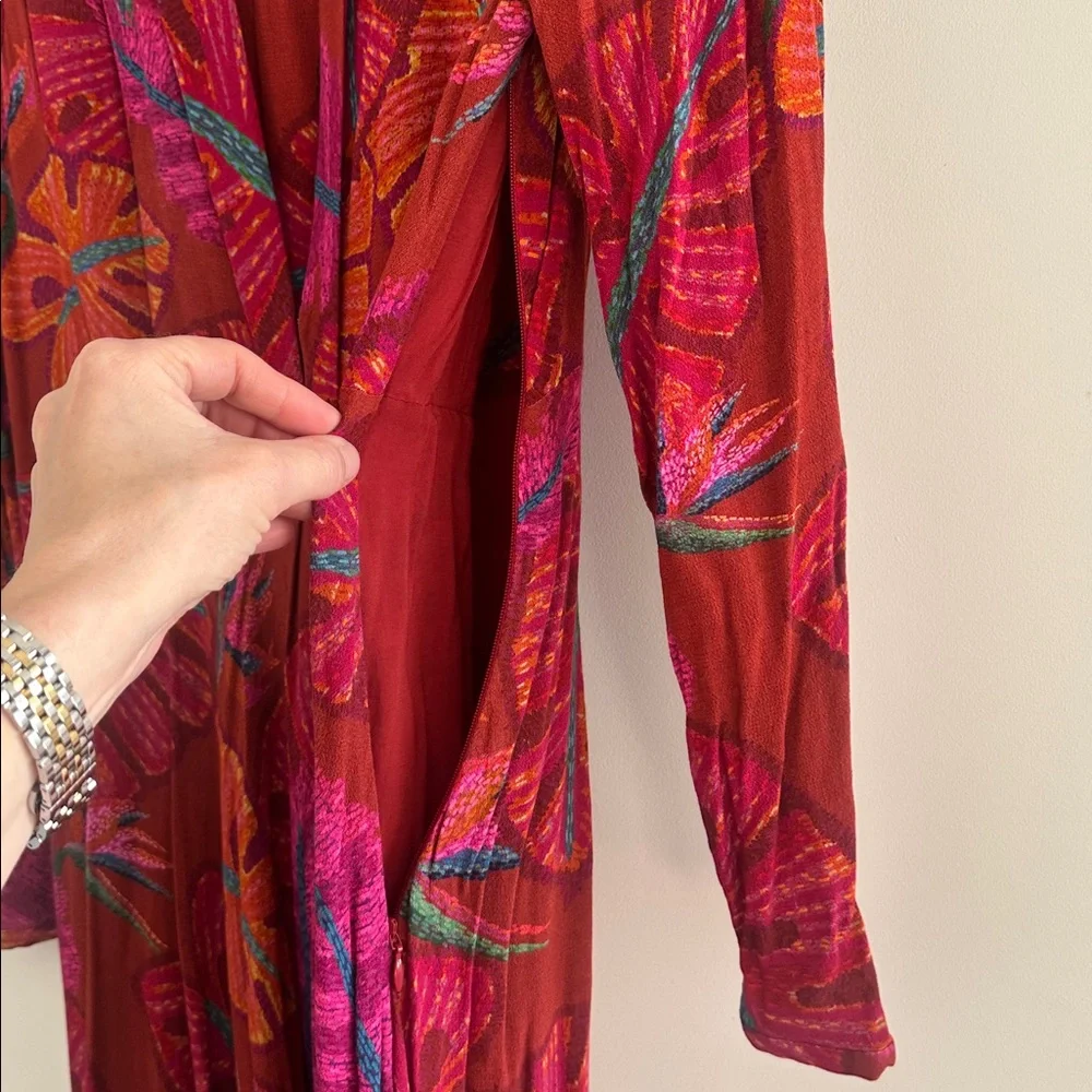 Farm Rio Red Delicate Leaves Maxi Dress Size Medium - Picture 9 of 12